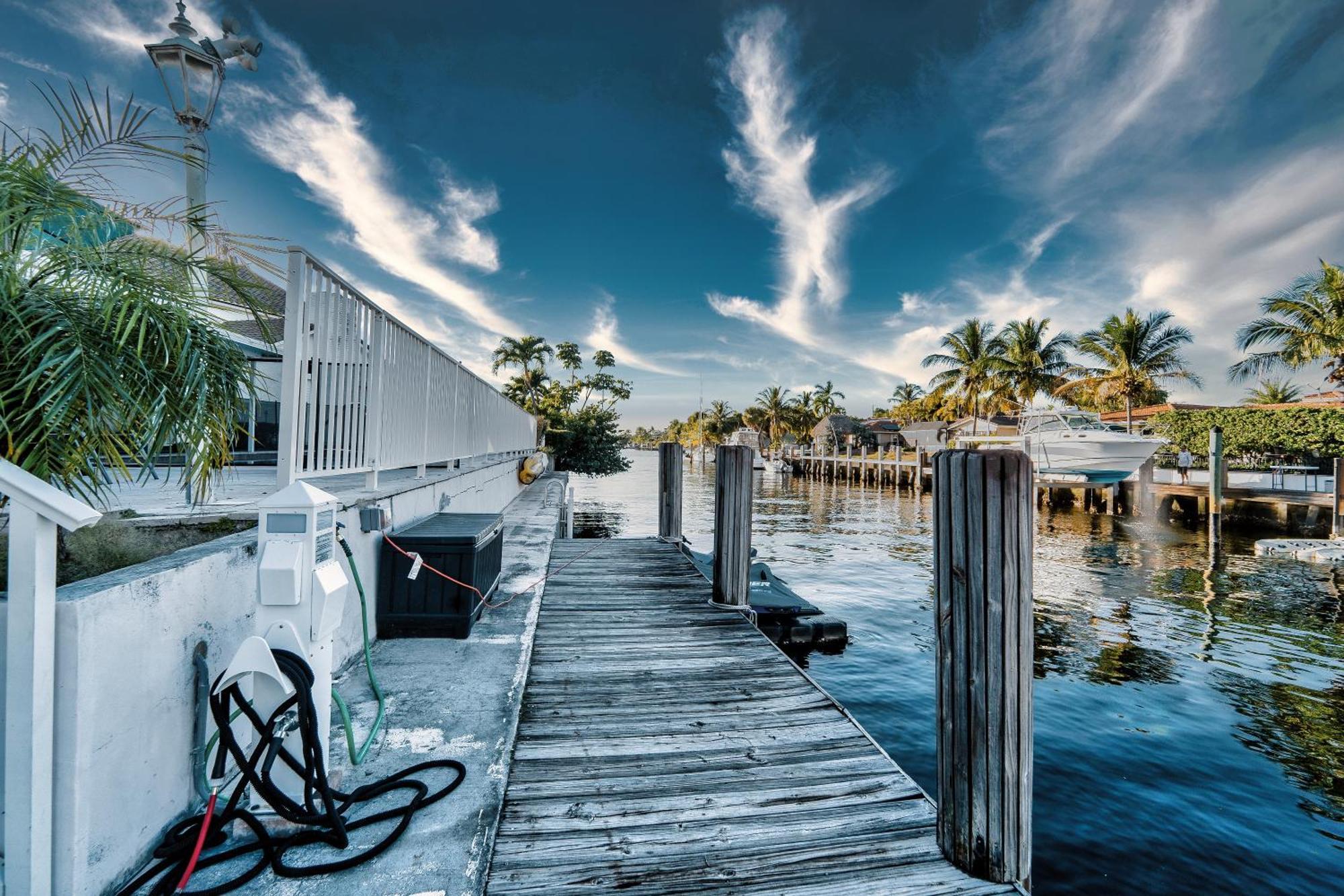 Waterfront Villa Heated Pool Spa Walk To Beach Fort Lauderdale Exterior photo