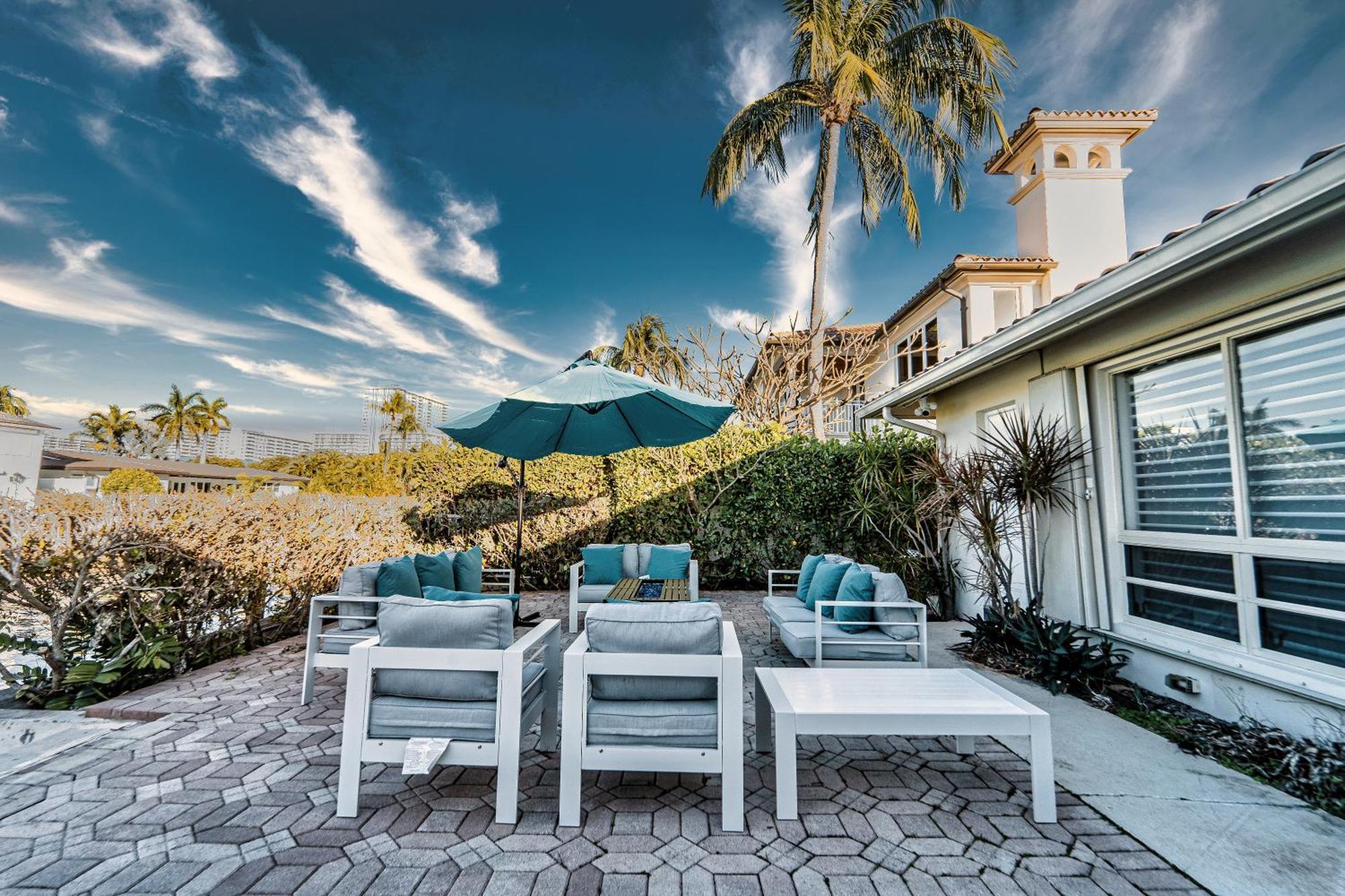 Waterfront Villa Heated Pool Spa Walk To Beach Fort Lauderdale Exterior photo